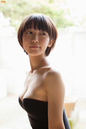 [Bomb.TV] Número de octubre de 2014 Riho Yoshioka