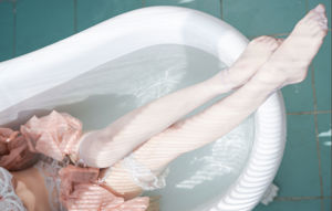 [Internet celebrity COSER photo] Anime blogger Guobaa sauce w - bathtub