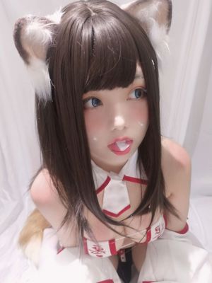 [Ảnh Cosplay] Cô Chị Dễ Thương Honey Juice Cat Qiu - Miko Little Fox