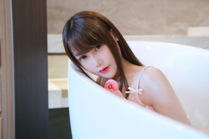 [COS Welfare] COS Girl Hoshino Mito - แค่อยู่อ่างอาบน้ำ