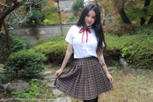 Manuela Maruna "Série d'uniforme d'écolière japonaise" [Model Academy MFStar] Vol.163