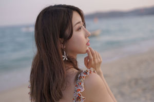[Фото косплея] Популярное платье Coser Kurokawa - Island Trip с цветочным принтом