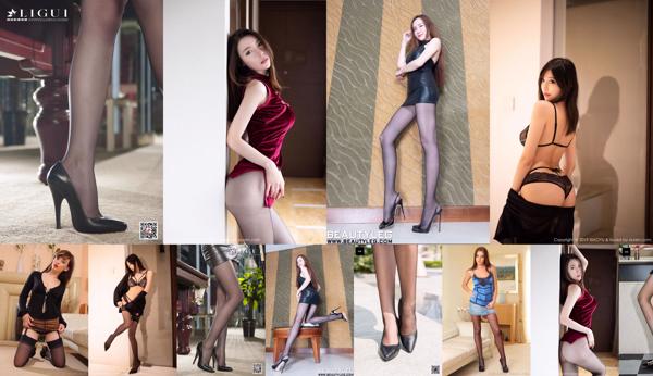 Black silk legs Total 300 Photo Collection